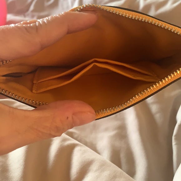 NWOT Coach wristlet - Picture 3 of 4